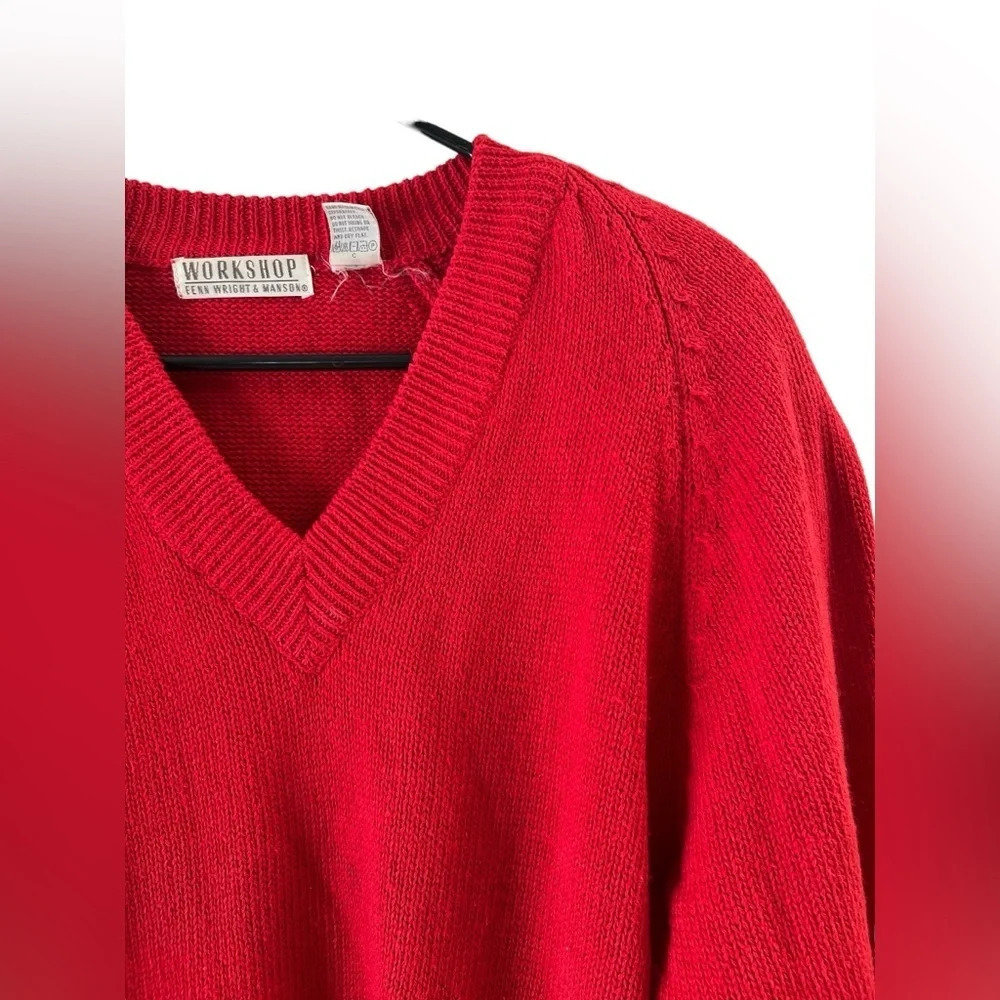 Vintage red v neck sweater - Picture 2 of 4